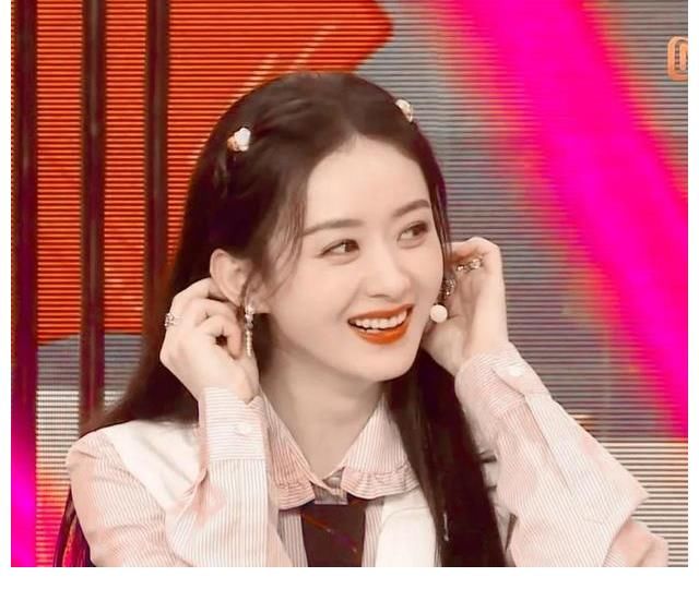 趙麗穎上一階段代言綜藝雜志各種美圖層出不窮，突然沉寂好想你