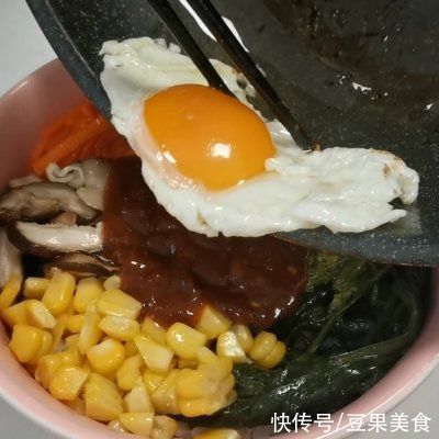 尝尝这道韩式拌饭，生活赛过活神仙