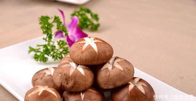 搭配|西红柿营养丰富,却不适合与这2种食物搭配,不妨了解一下!