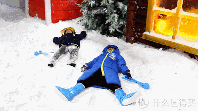 镜面|跑步装备周边 篇五十四：太极、冥想、燃脂、增肌、情侣合练、亲子互动...Fitmore智能健身镜深度测评