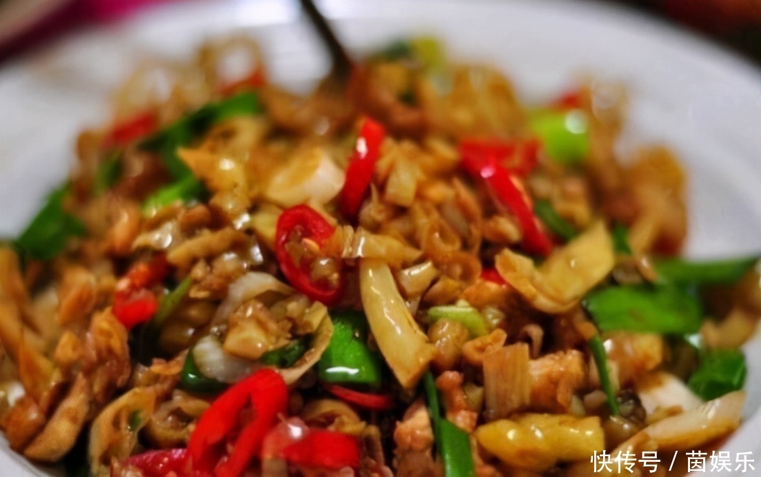 爱美女性可以吃三种美食,补血活血,抵抗衰老,爱吃就赚