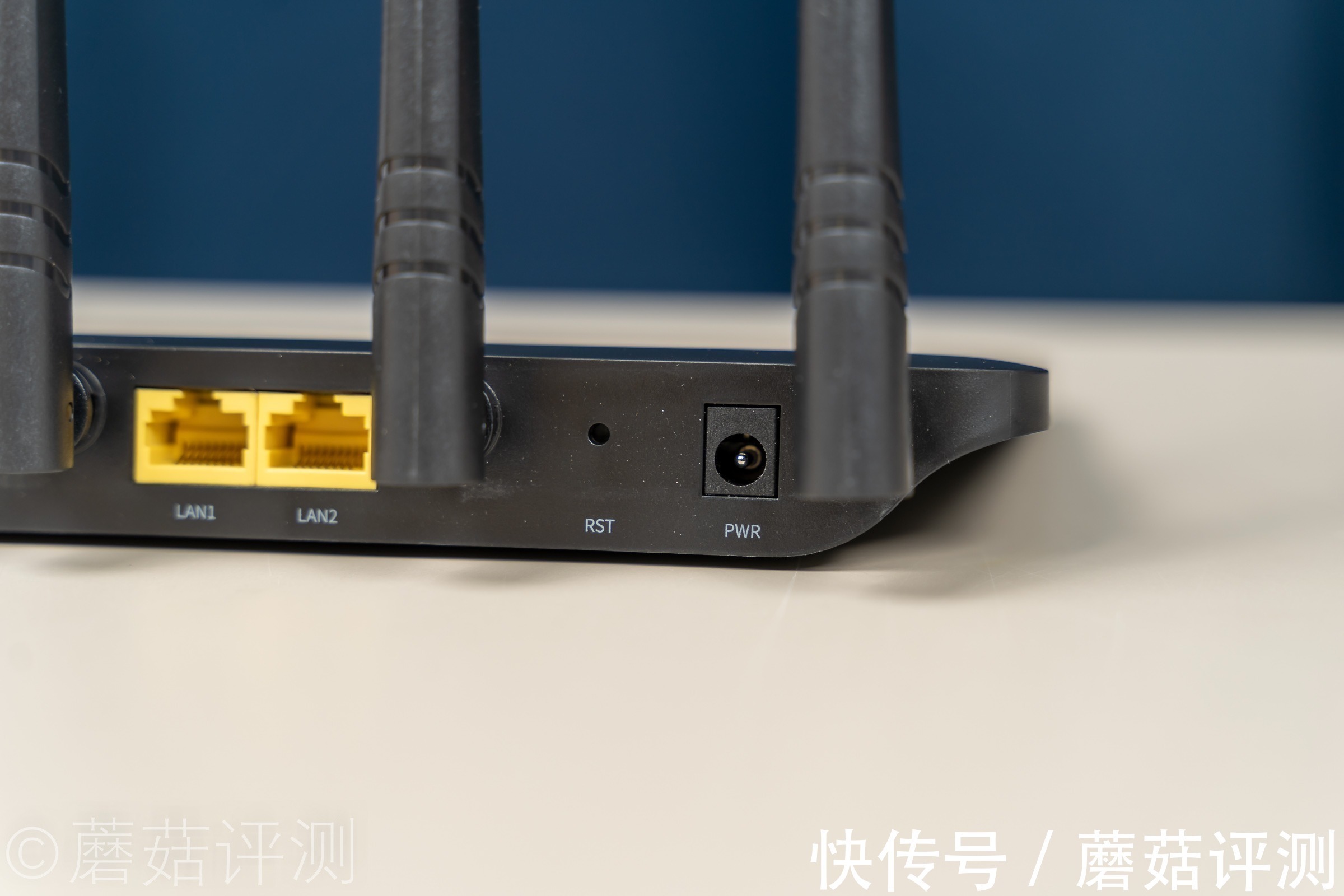 4g无线路由器|随时随地，都有稳定的无线Wifi覆盖、蒲公英X4C无线4G路由器 体验评测