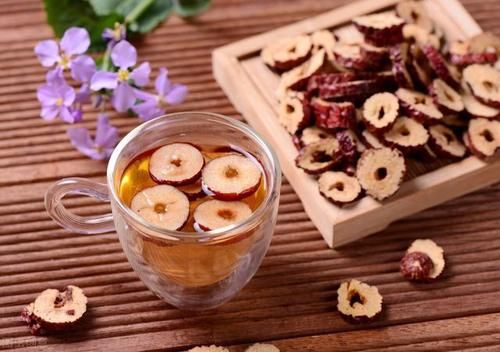 怎么可以让皮肤变白，最近发现皮肤越来越暗黄没有光泽？