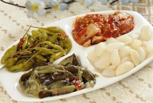 皮肤瘙痒|43岁大姐皮肤过敏，确诊甲状腺癌，医生：身体1处发痒，趁早检查