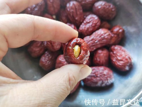 杏仁|网络火爆的奶枣，一定要试试，奶味十足，香甜不腻，口感相当丰富