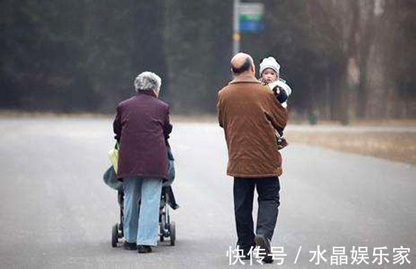 孩子|女人一辈子生育几次，对子宫最好看完答案，很多人却不愿冒险