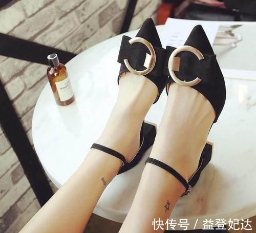 网纱 这双高跟凉鞋性感迷人，彰显女性独特魅力