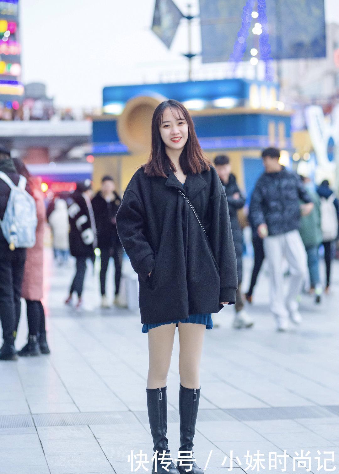 冬天怎么能少一双长靴呢, 看街拍下的女神如何驾驭, 你也可以很美