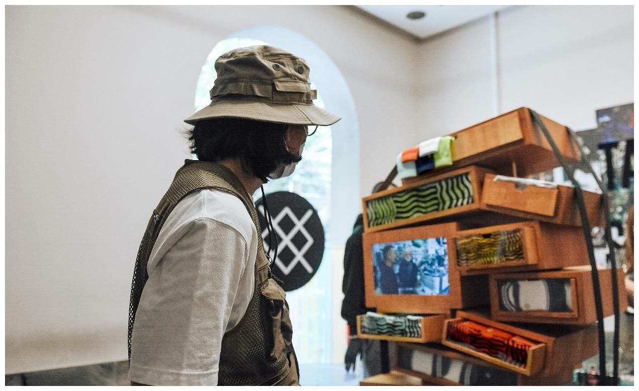 想说什么，我说了算：STANCE打造袜柜概念店，倡导为自我发声