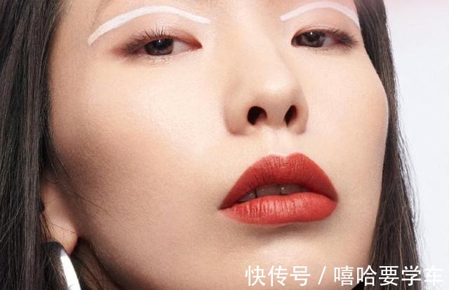 YSL 2021“断货王”口红排行，阿玛尼YSL上榜，到底谁最值得买！