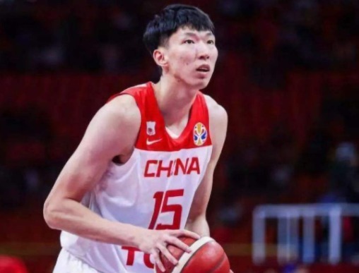 国王队|周琦欲离开凤凰队!除NBA外三支强队抛出橄榄枝,重返CBA基本无望
