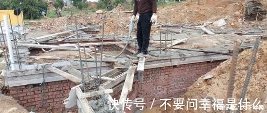 红砖|30万预算回村建房,结果只花了18万,真不知道是高兴还是悲伤