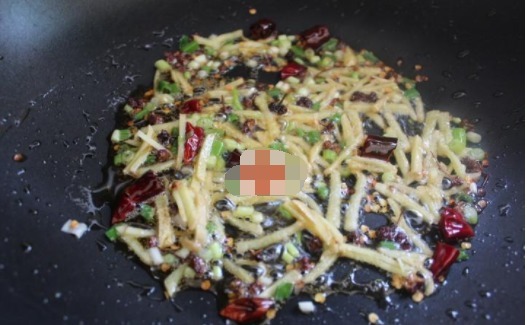 这才是肉片真正的吃法,肉片滑嫩,入口即化,3分钟学会,特下饭