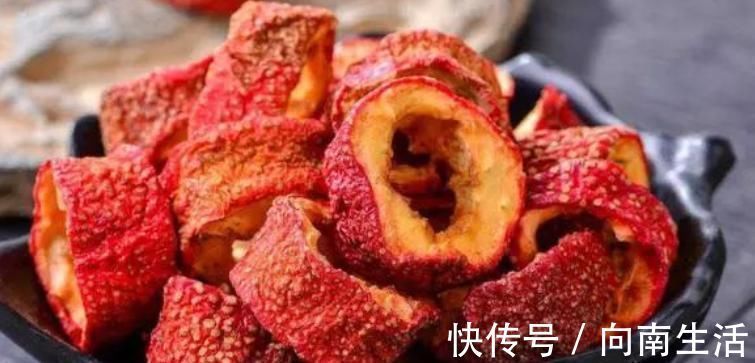 中老年人|原来枸杞不能随便泡水喝,4种情况下,相当于给身体喂毒,要记牢