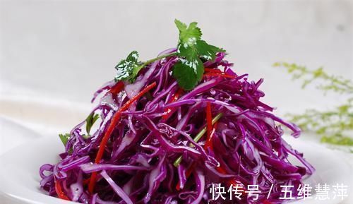 养生食物|想长寿得会“吃”,常吃三种养生食物,清热润肺,排毒养颜