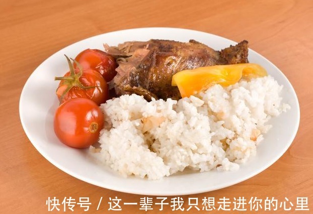 主食|说起长肉的主食,首先会想到馒头,但这4种食物同样要少吃