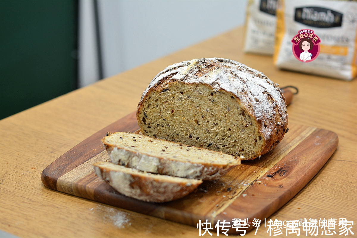 高筋面粉|在家烤欧包,拌拌揉揉烤烤,酥香焦脆又柔软,低脂早餐主食有了