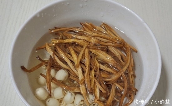 失眠不要放过这道汤，隔三差五吃，体质变好，一觉睡到大天亮