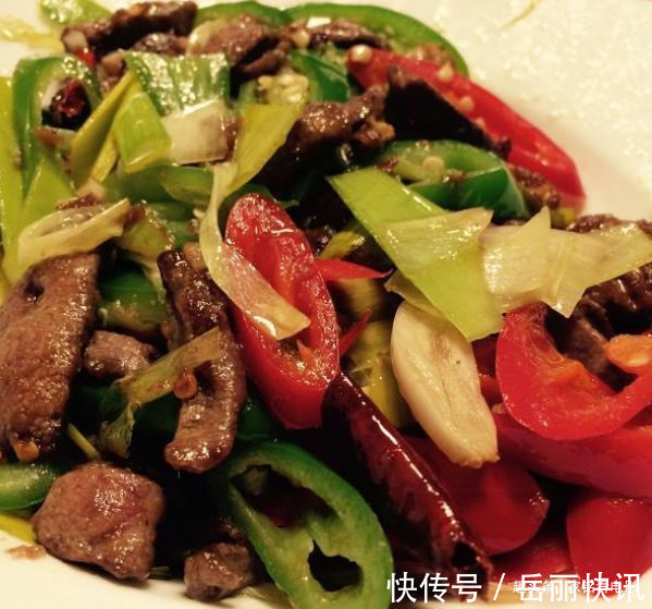橄榄油|美食推荐木耳笋片炒肉,西芹炒蘑菇,辣椒炒猪肝,红烧猪蹄做法