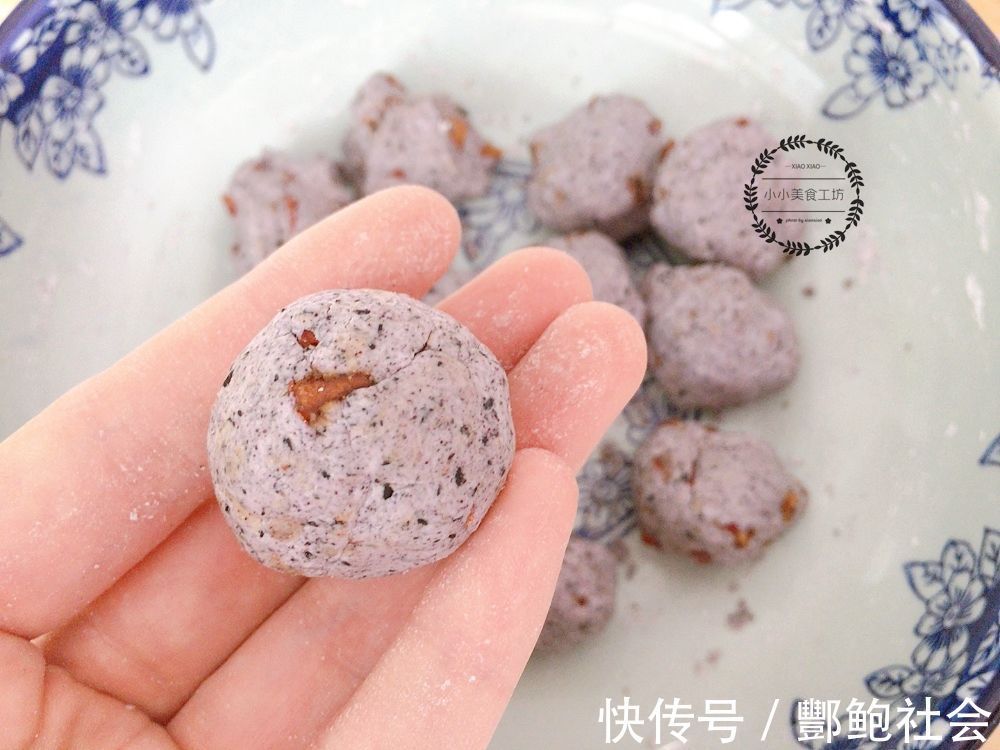 头发|婆婆坚持每天吃点它,脸色红润,头发乌黑,朋友夸:难怪显年轻