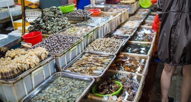 白露过后，如果不差钱，这5种海鲜给家人尝尝，肥美鲜嫩又营养