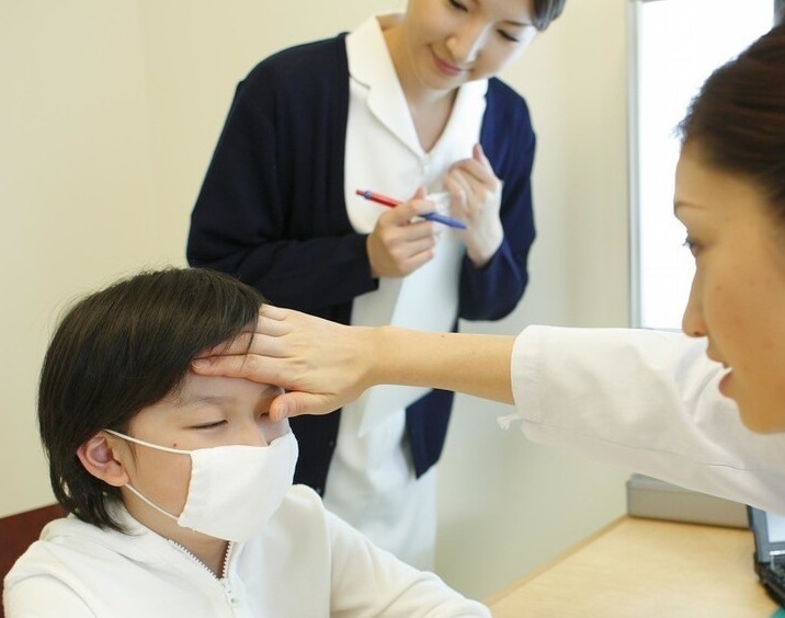 孩子|2种水果是孩子发育的“拦路虎”,60岁院士:长个慢,少给孩子吃