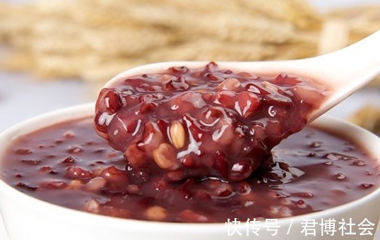 鲜牛奶|女性一定要学会爱自己,多吃这几种食材,不掉发,气色更好