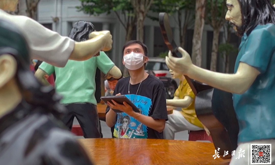 全国|火上热搜！武汉这些奇妙街景被全国网友点赞：太有趣了