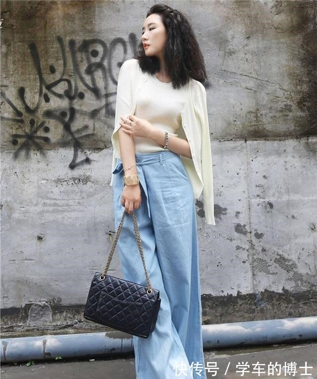 牛仔裤 牛仔裤衣柜里都有,想要解锁高级穿搭,认准身材和版型!