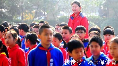 姚明|中国女篮迎来巨无霸新星！预测身高2米30，十年内可再现姚明时代