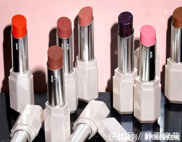 gucci|你不会还在涂烂大街的网红色吧今年秋冬必备10支小众口红!