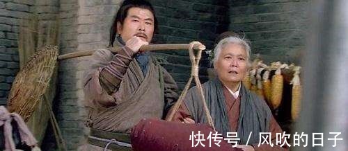 水浒传|《水浒传》中，这一句话，道出了王进的真正结局，比林冲还惨！