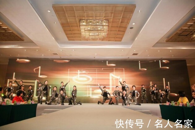 授予|第九屆2021世界旅游辣媽大賽年度冠軍總決賽圓滿(mǎn)落幕