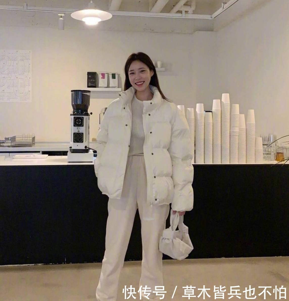 小个子女生该如何穿搭？建议试试这3种“显高神器”，真的太好穿