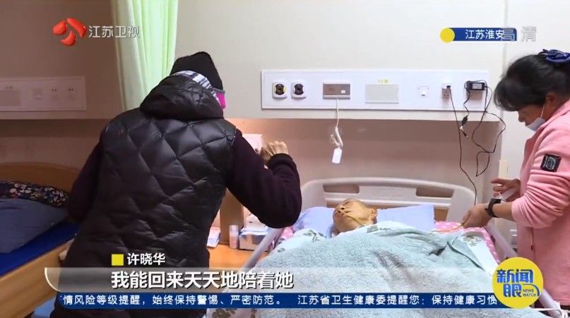 回国|70岁女儿回国照顾92岁脑梗母亲！这句话让人破防了