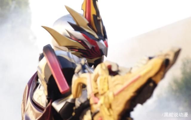 玩梗|假面骑士圣刃:如果所罗门的螺旋剑也能变身 我偷我自己的机器人