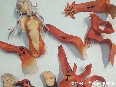 男子|豪华手办被熊孩子捏碎,要赔偿被家长怒怼:一块塑料讹我400万