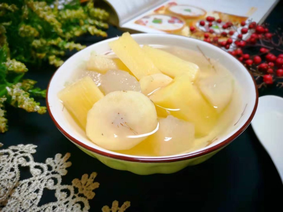 咳嗽|寒冬感冒咳嗽,三种水果煮一锅,是糖水也是药,对小孩久咳很管用