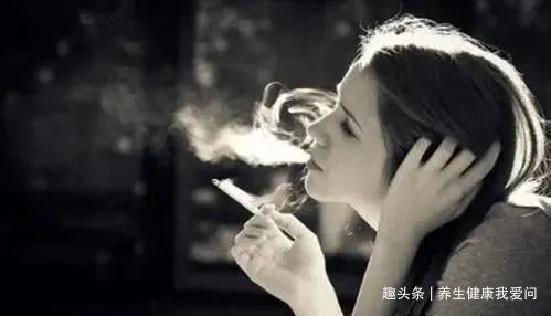 高血脂|寿命短的女人，手上会发出3种信号，若一个不占，说明你还算健康