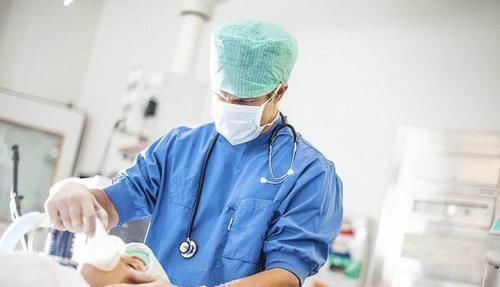 大肠癌|消化科主任提醒:这样的排泄物,可能预示大肠癌细胞已经找上门