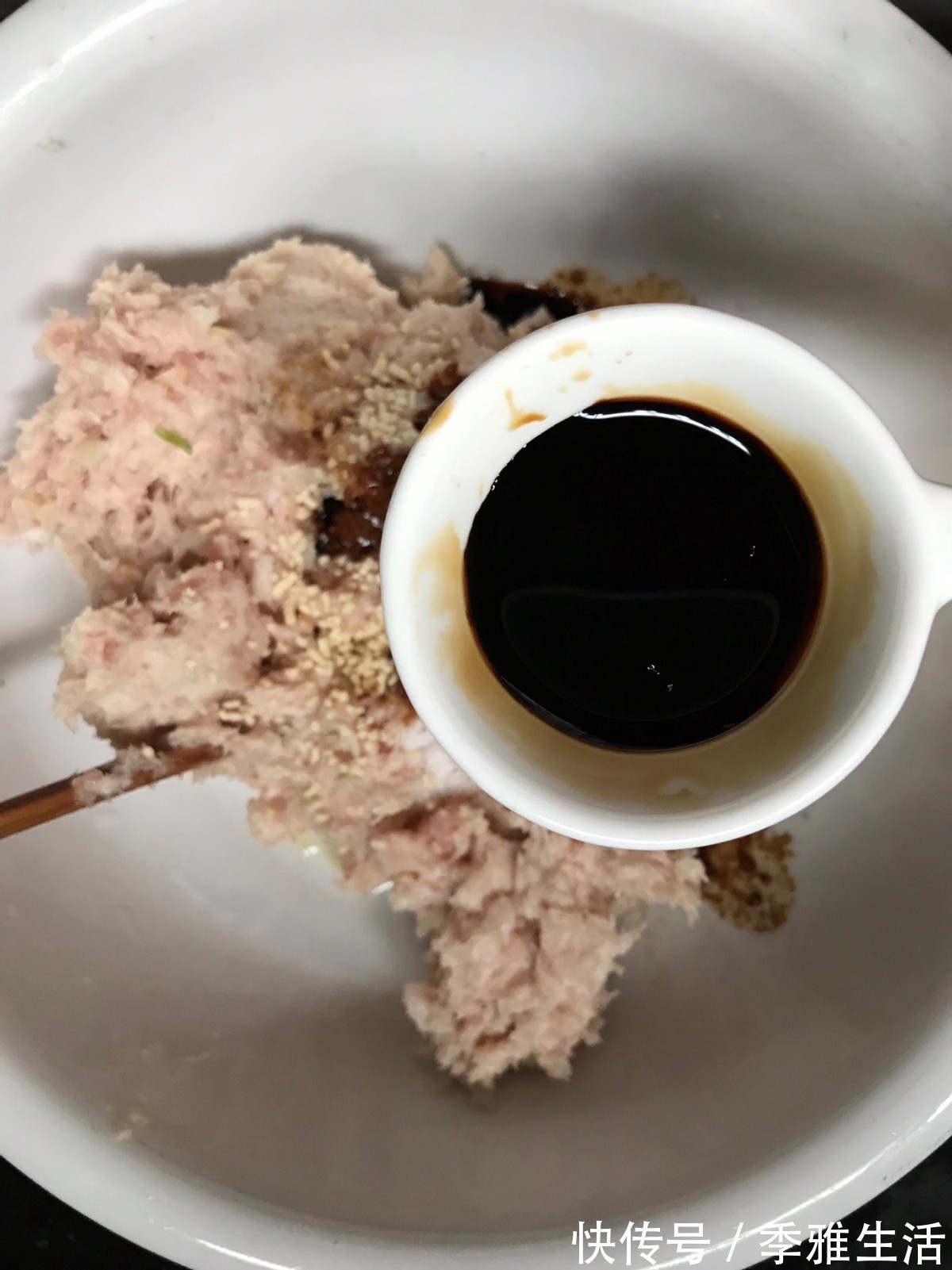 馄饨|想吃馄饨不用叫外卖了,自己在家包,鲜嫩多汁,新手也能学会