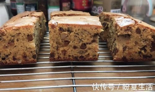 枣糕|想吃枣糕不用买,在家3块钱就能做,香甜蓬松不塌陷,枣香味十足