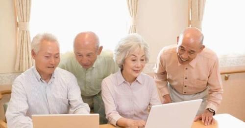 预警|老年痴呆4个预警信号，看看你中了几条，中一条也劝你尽早去医院