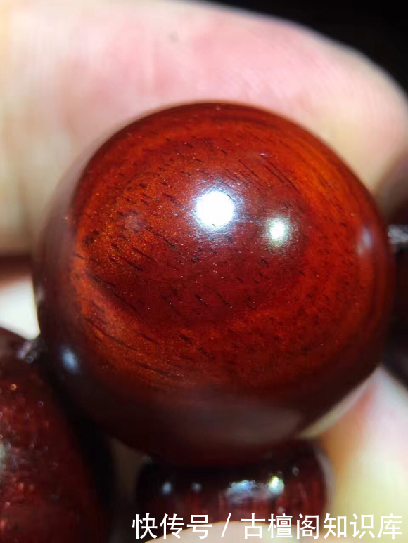 物质|小叶紫檀棕眼里的黑色物质到底是什么?