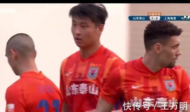 中国足球|2-2!郭田雨被怒喷!媒体人:没费莱尼,郭田雨啥也不是