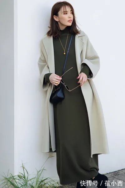 大衣 没穿过高领衫的你可就out了!赶紧学日系博主这样穿,美得更优雅