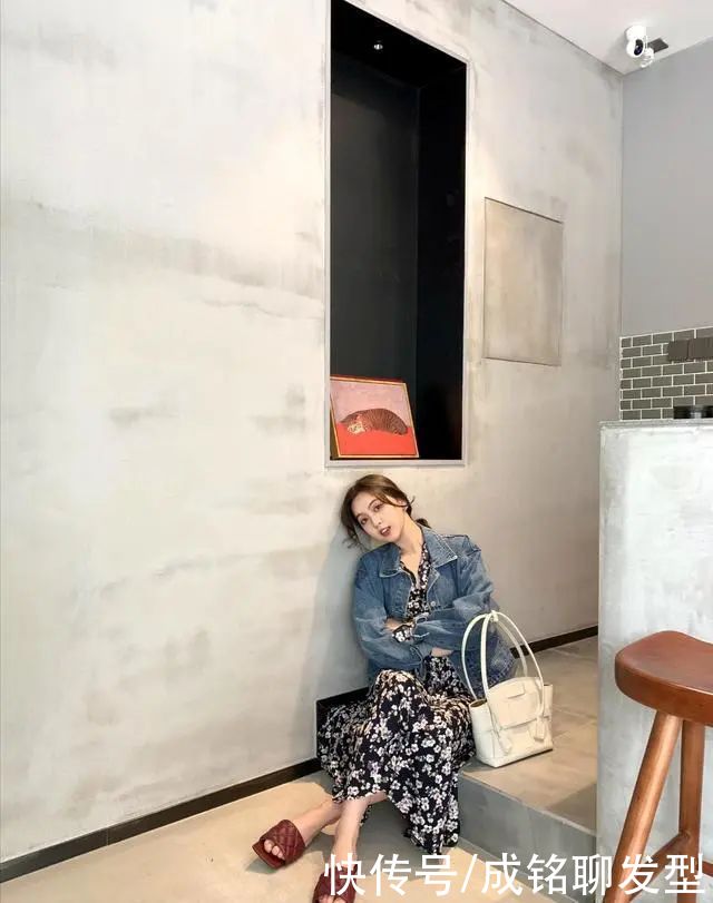 青春|春末时尚潮人穿搭，青春减龄极度舒适，用超美搭配让你瘦成闪电