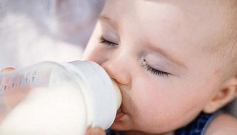 医生|孩子常喝的牛奶不是真的牛奶医生强调这4种牛奶少给孩子喝