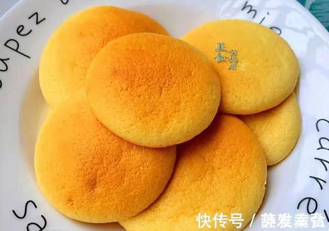 电饭煲|不用模具,电饭煲平底锅烤箱都可以做的早餐蛋糕,一口一个吃得香