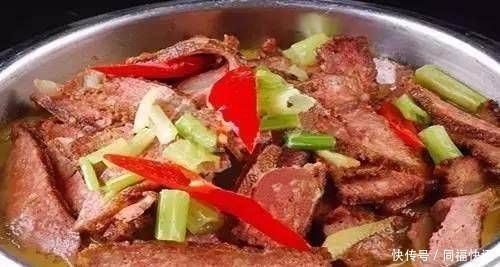 家常菜的几道菜既美味又实惠，只要几分钟就能学会如何吃得好